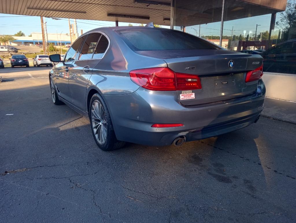 2019 BMW 530i