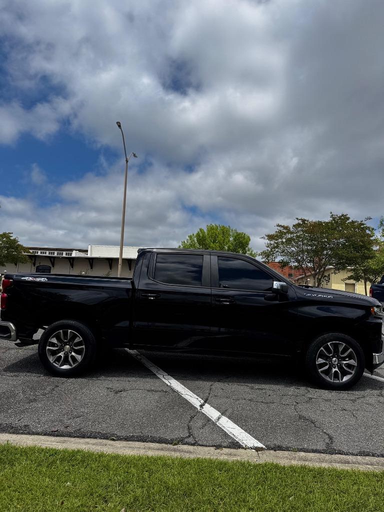 2020 Chevrolet Silverado - $17,999