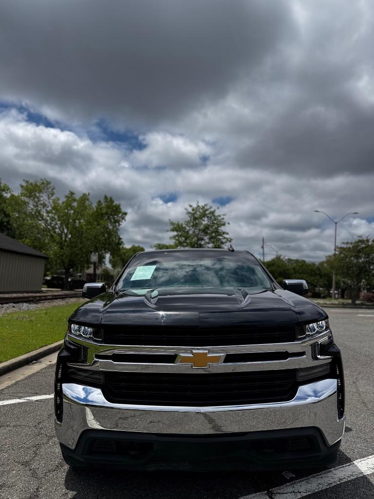 2020 Chevrolet Silverado - $17,999