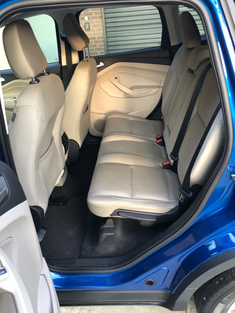 2019 Ford Escape SE photo
