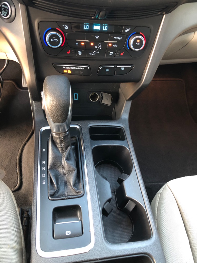 2019 Ford Escape - $12,500