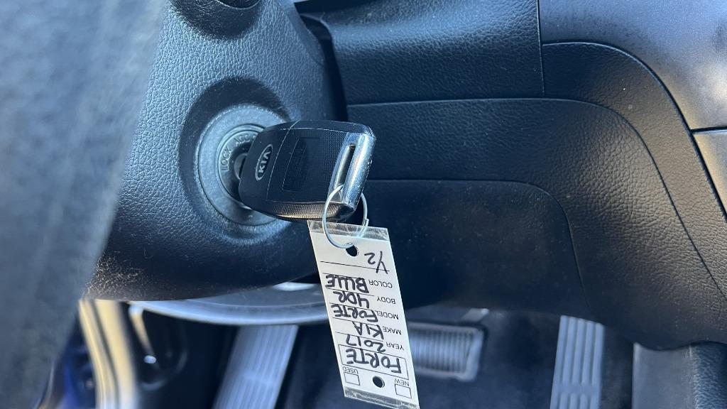 2017 Kia Forte - $9,995