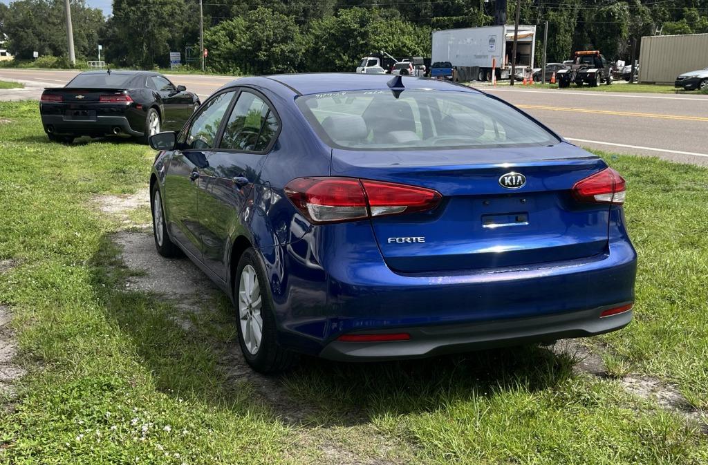 2017 Kia Forte - $9,995