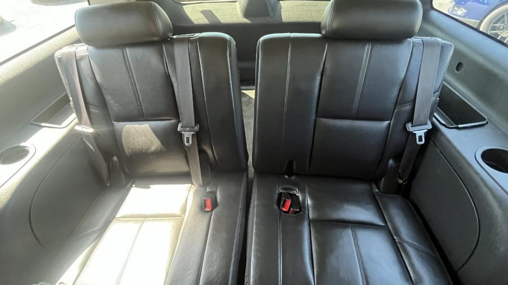 2012 Chevrolet Suburban - $9,995