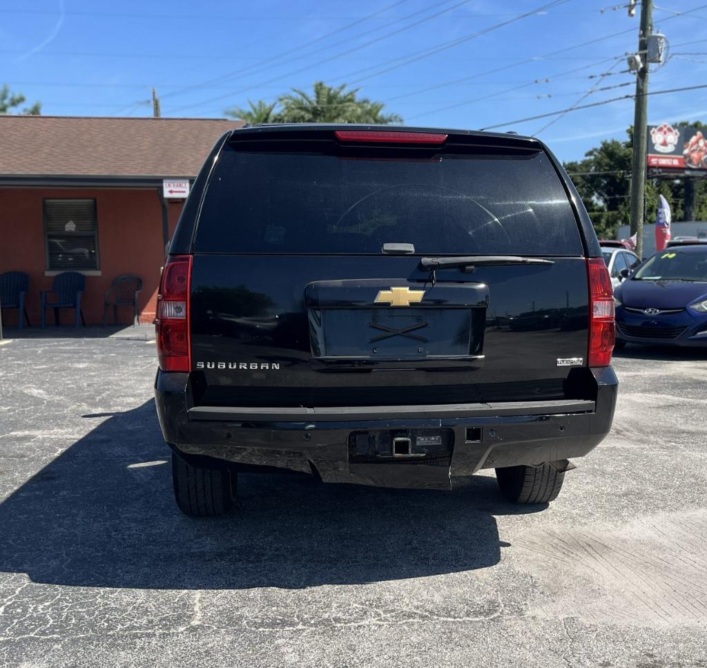 2012 Chevrolet Suburban - $9,995