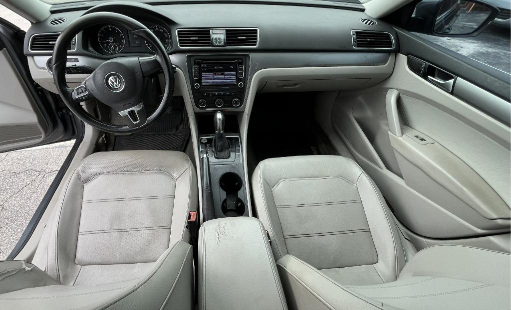 2015 Volkswagen Passat - $8,995
