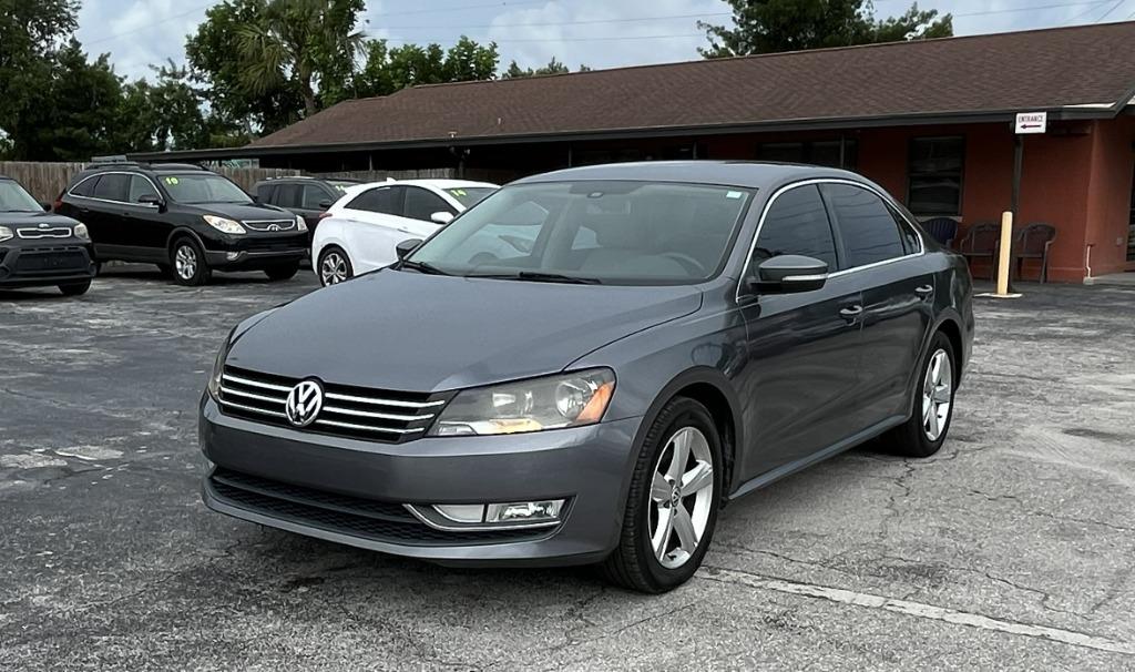 2015 Volkswagen Passat - $8,995