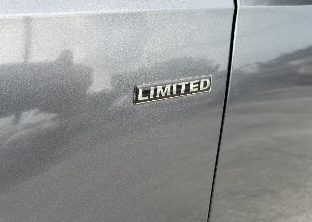 2015 Volkswagen Passat - $8,995