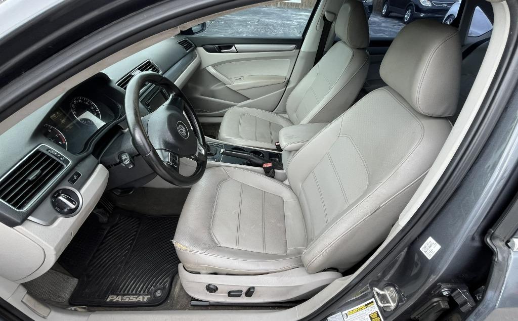 2015 Volkswagen Passat - $8,995