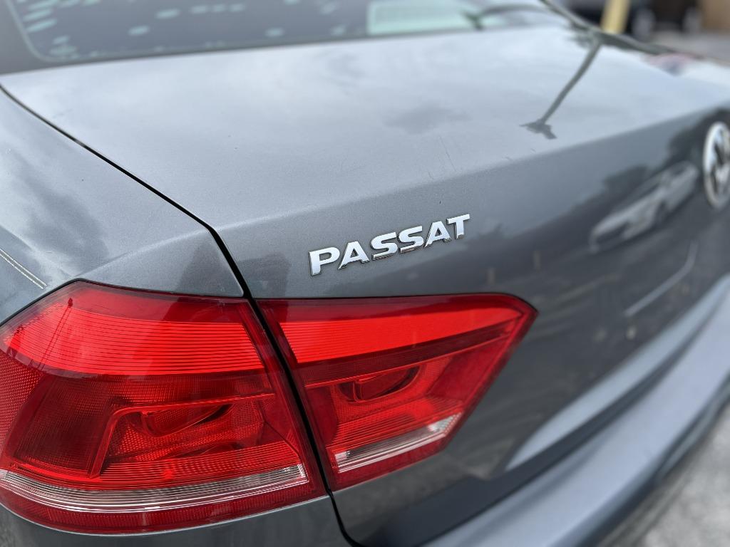 2015 Volkswagen Passat - $8,995