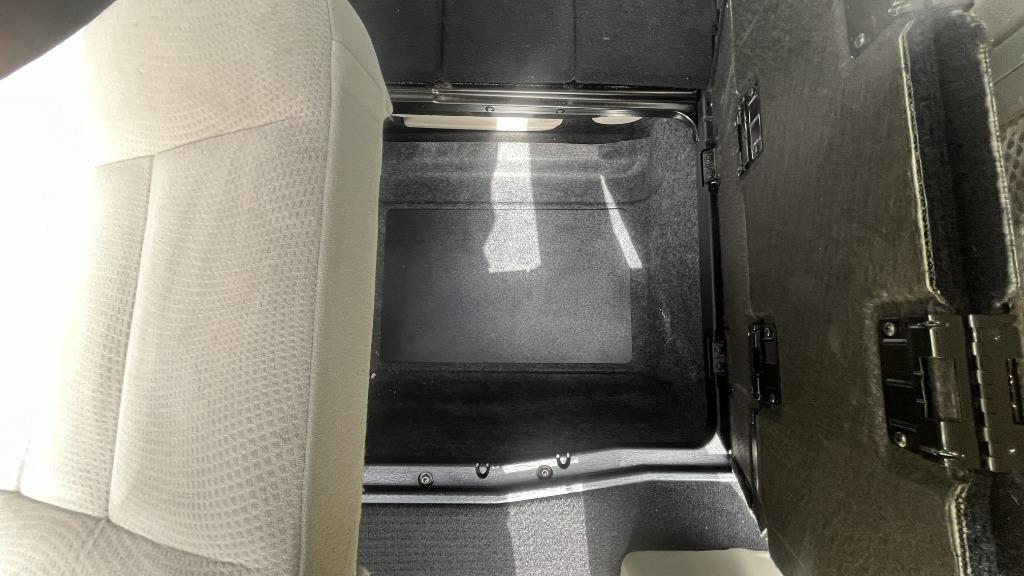 2016 Dodge Grand Caravan - $8,995