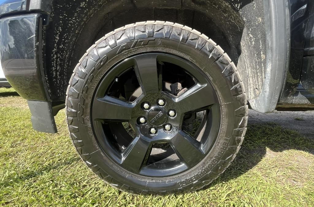 2017 GMC Sierra - $19,995