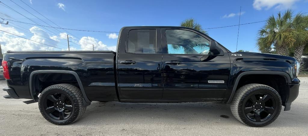 2017 GMC Sierra - $19,995