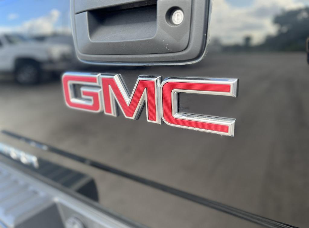2017 GMC Sierra - $19,995