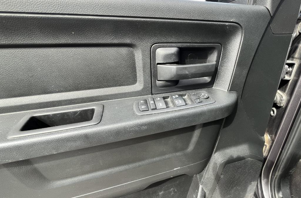 2018 Ram 1500 - $10,995