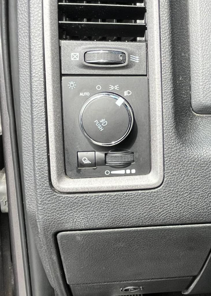 2018 Ram 1500 - $10,995