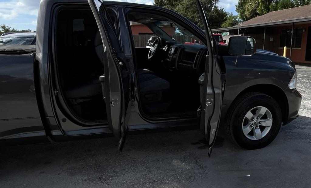 2018 Ram 1500 - $10,995