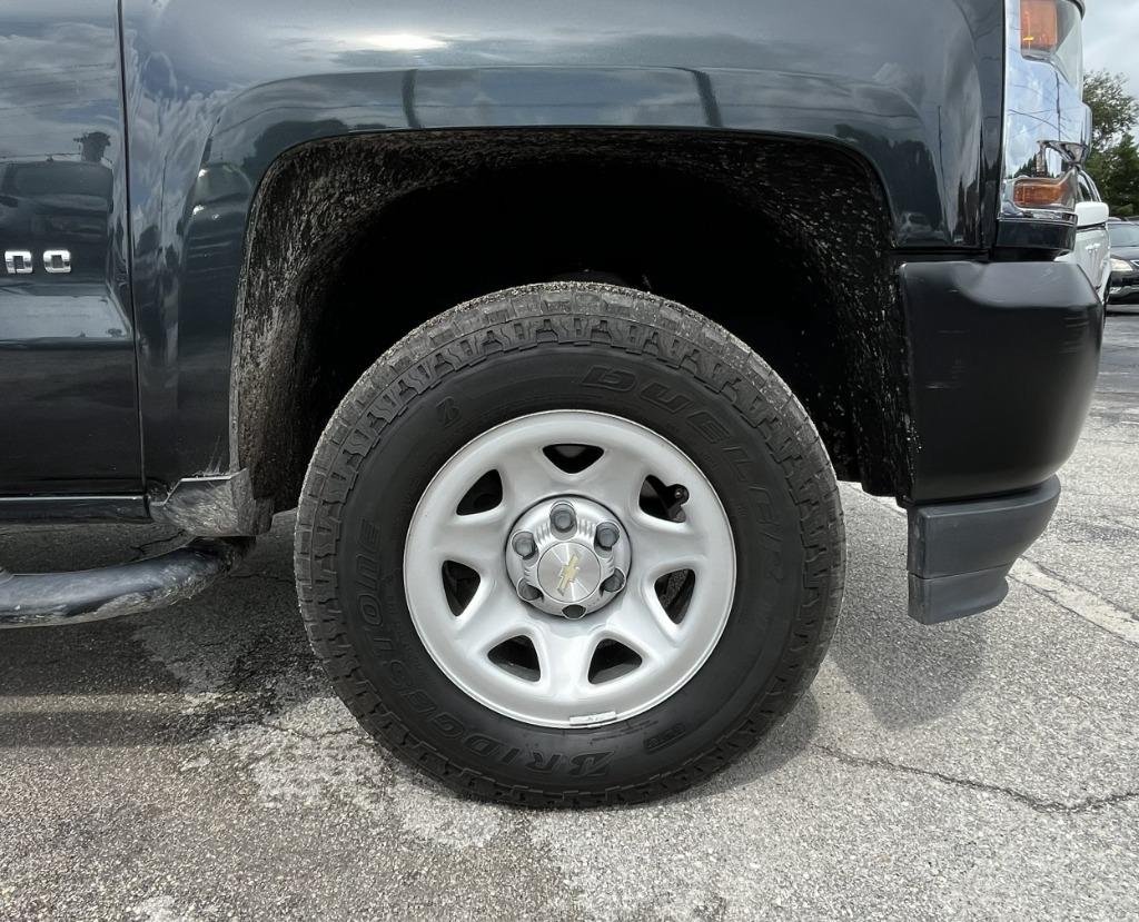 2019 Chevrolet Silverado Ld - $13,995