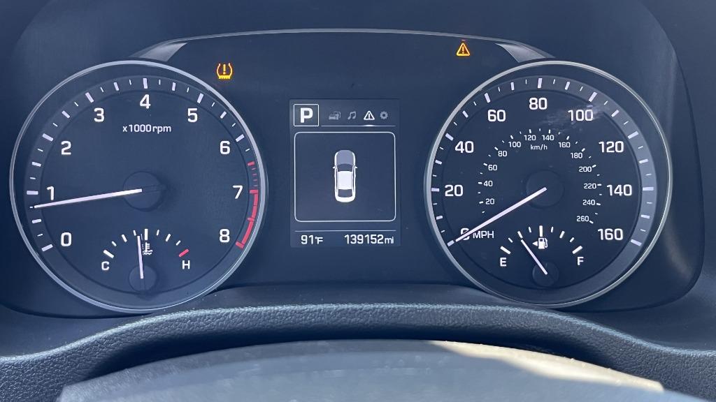 2018 Hyundai Elantra - $9,995