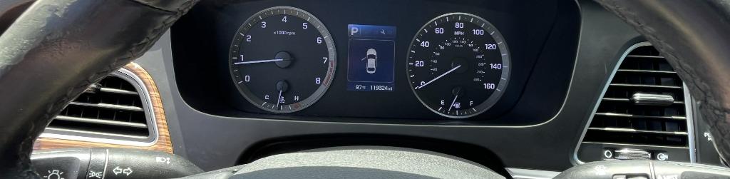2015 Hyundai Sonata - $9,995
