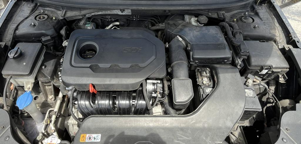 2015 Hyundai Sonata - $9,995