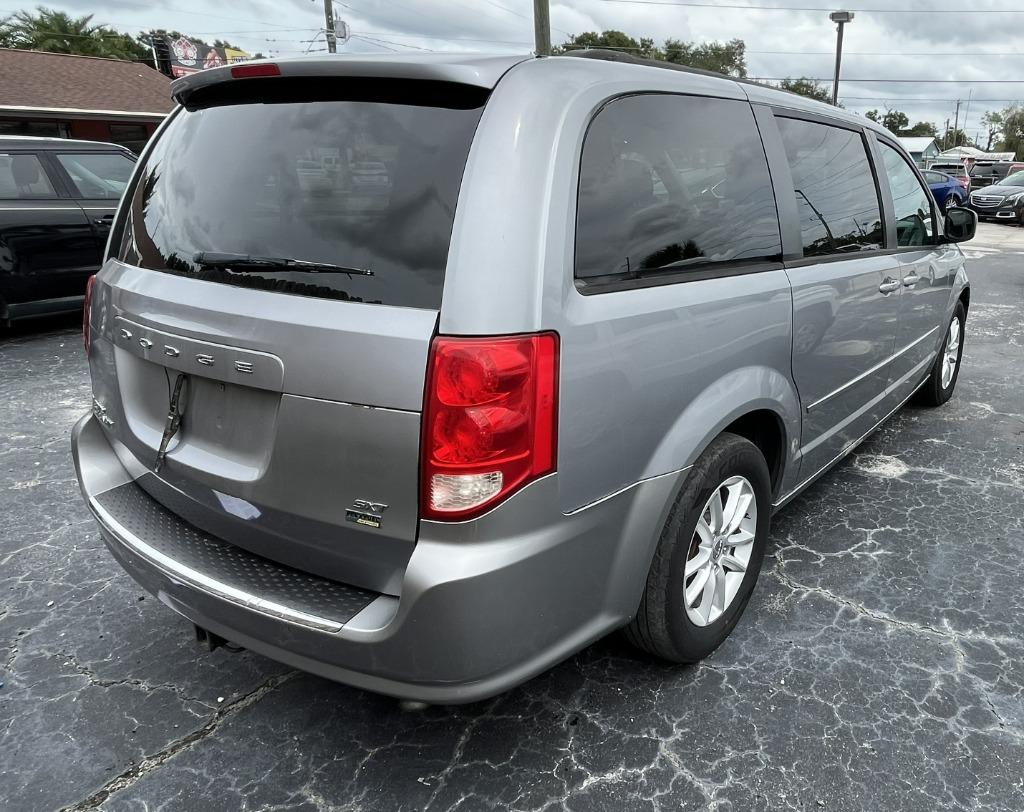 2014 Dodge Grand Caravan - $7,995