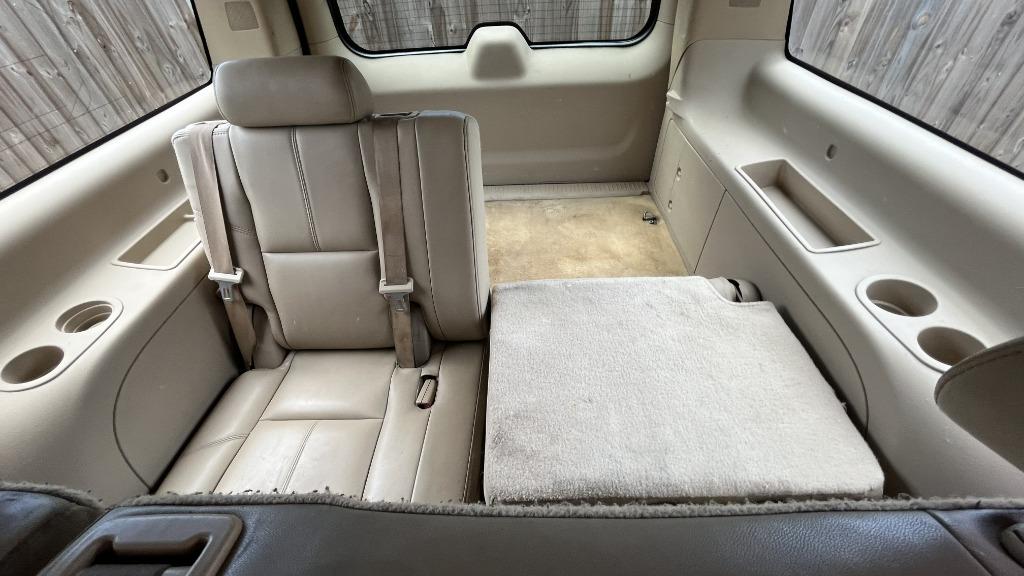 2007 Chevrolet Suburban - $8,995