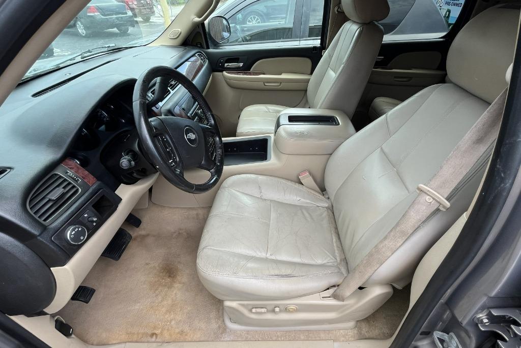2007 Chevrolet Suburban - $8,995