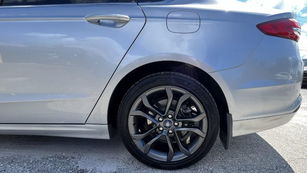 2018 Ford Fusion - $9,995