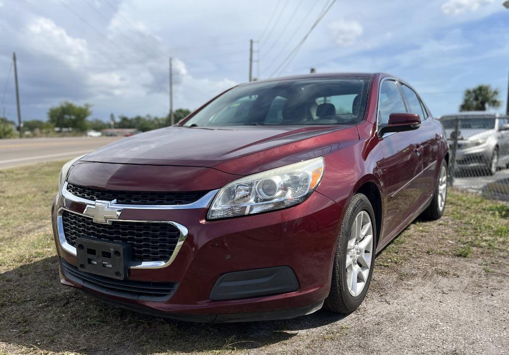 2015 Chevrolet Malibu - $10,995