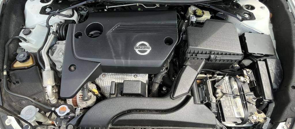 2015 Nissan Altima - $10,995