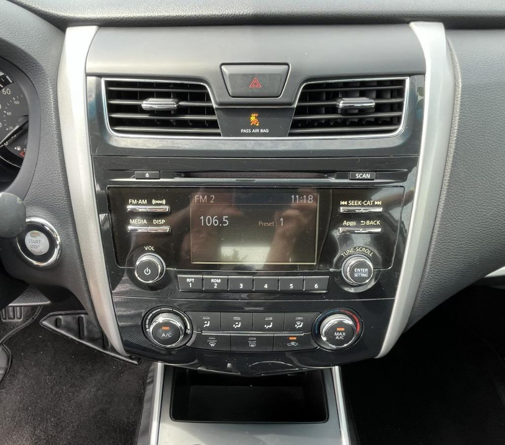 2015 Nissan Altima - $10,995