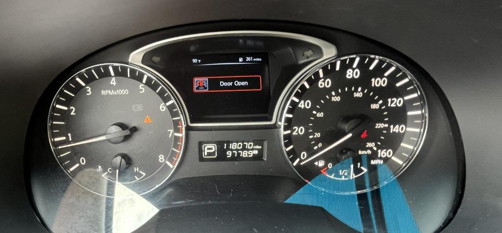 2015 Nissan Altima - $10,995