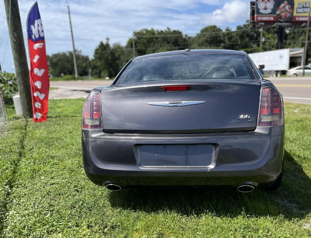 2014 Chrysler 300 - $10,995