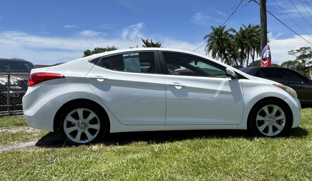 2013 Hyundai Elantra - $8,995