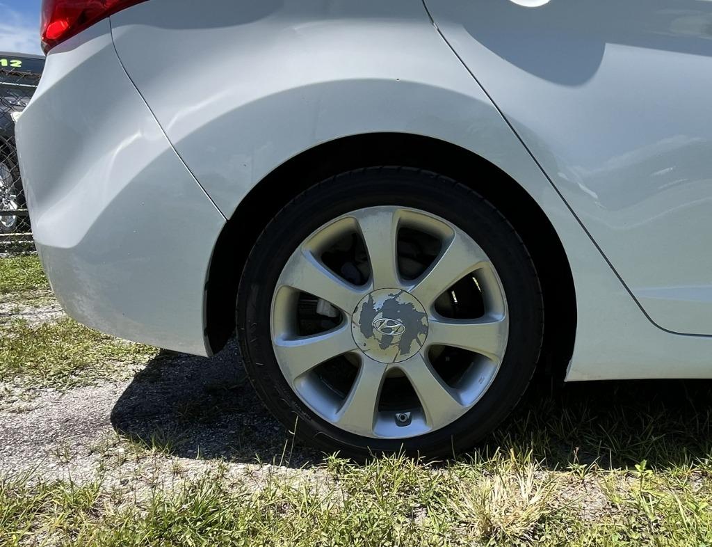 2013 Hyundai Elantra - $8,995