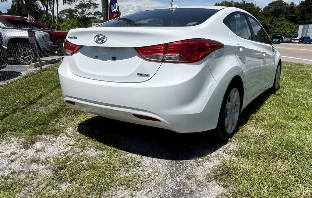 2013 Hyundai Elantra - $8,995