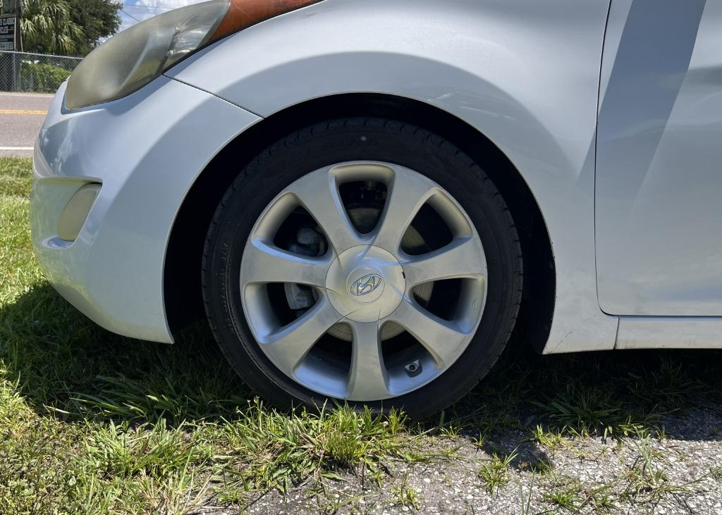 2013 Hyundai Elantra - $8,995