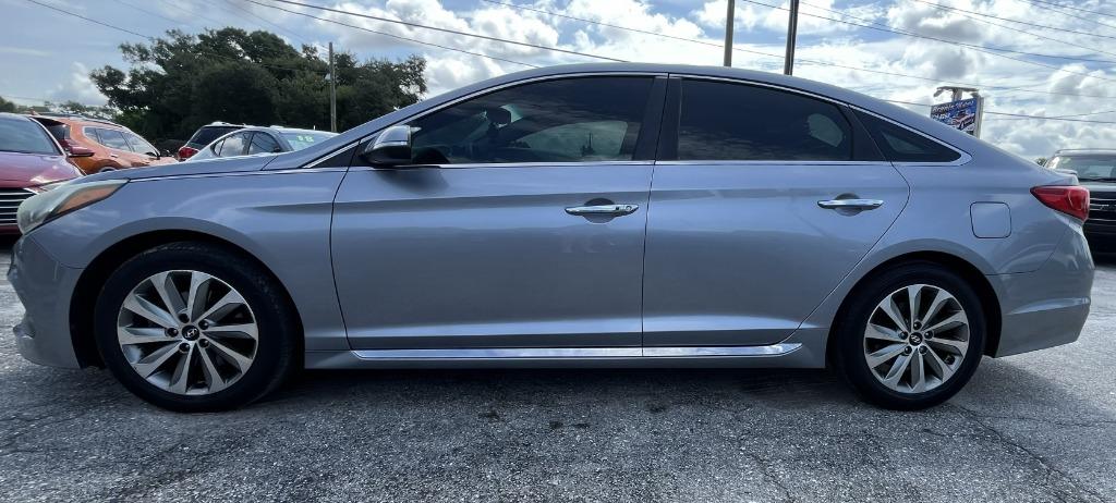2017 Hyundai Sonata - $9,995