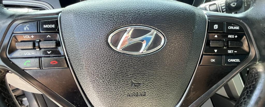 2017 Hyundai Sonata - $9,995