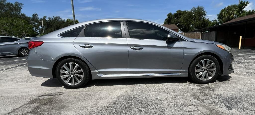 2017 Hyundai Sonata - $9,995
