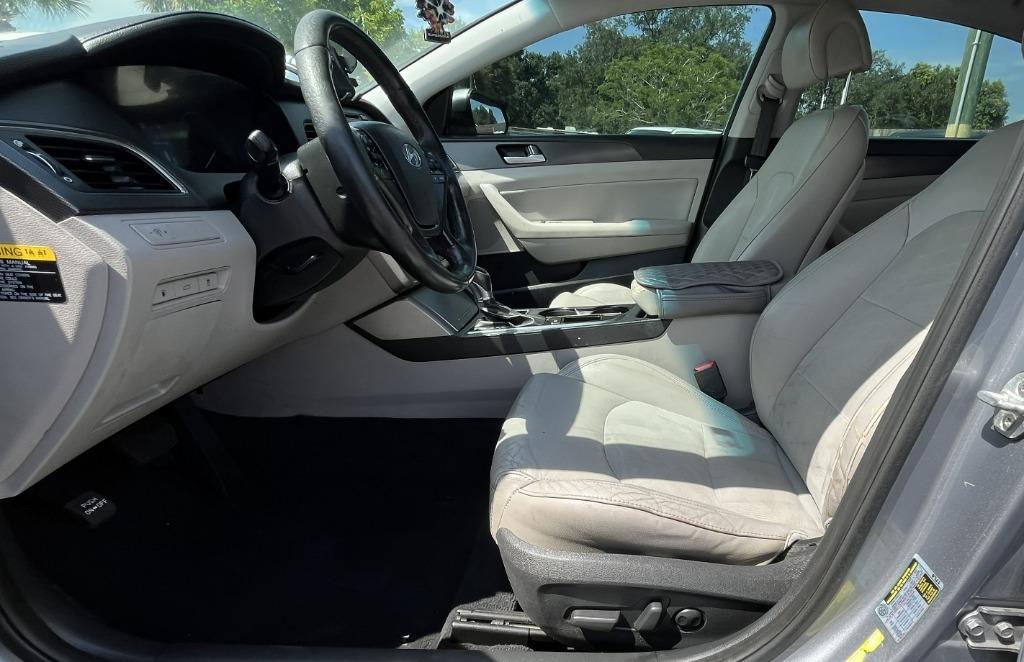 2017 Hyundai Sonata - $9,995