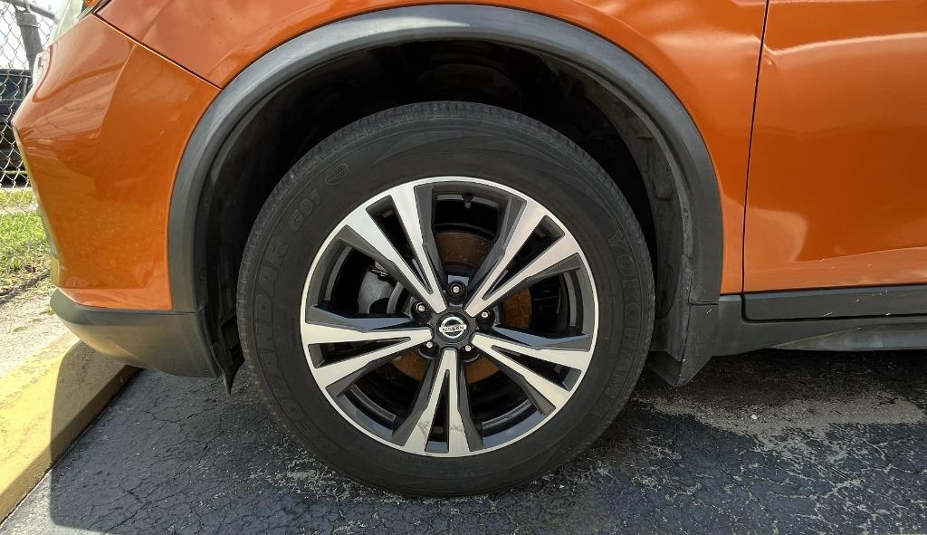 2019 Nissan Rogue - $9,995