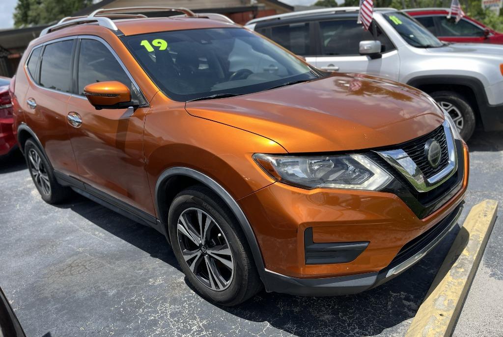 2019 Nissan Rogue - $9,995