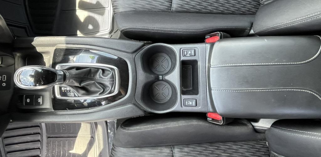 2019 Nissan Rogue - $9,995