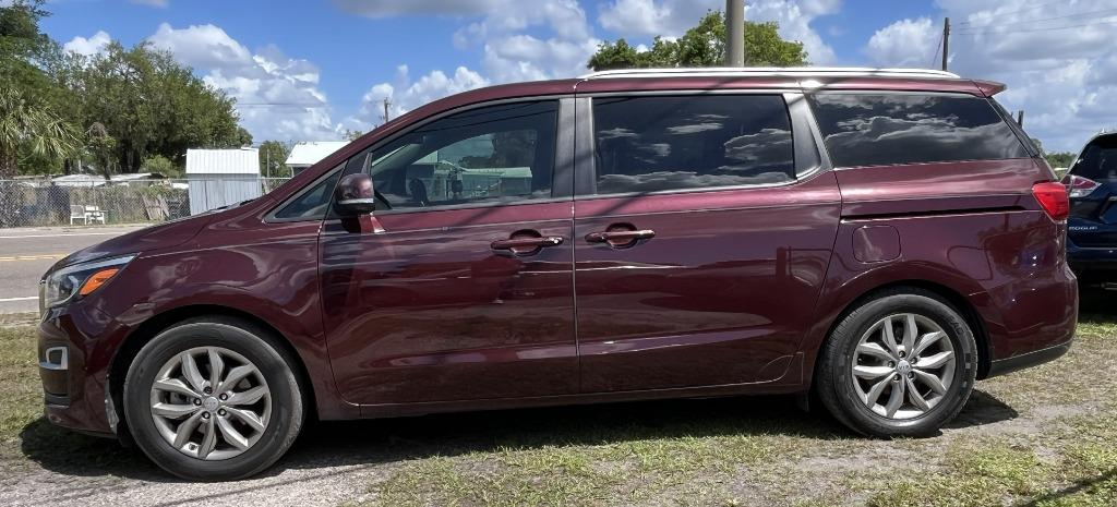 2019 Kia Sedona - $10,995