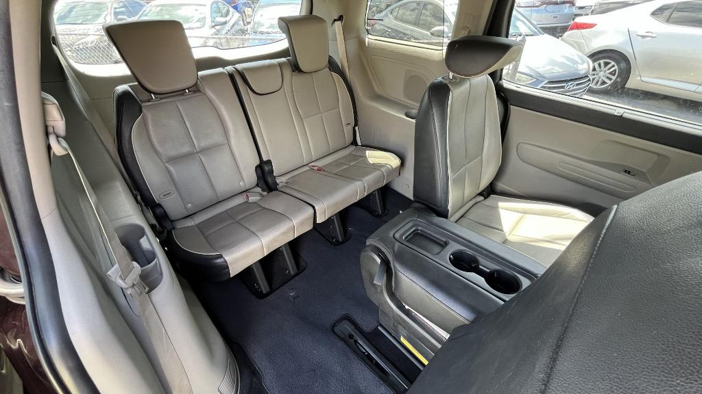 2019 Kia Sedona - $10,995