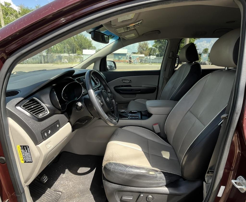2019 Kia Sedona - $10,995
