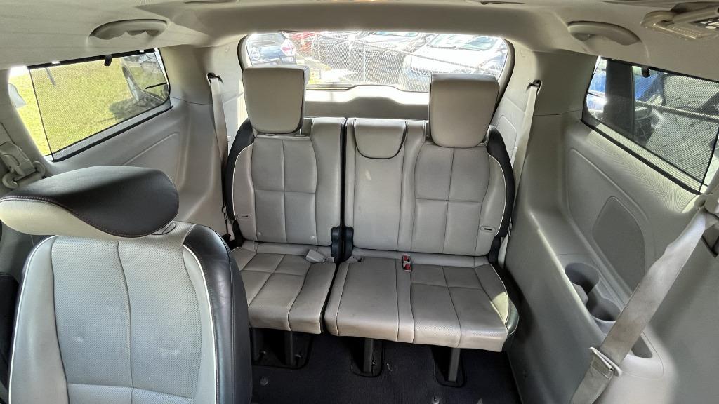2019 Kia Sedona - $10,995