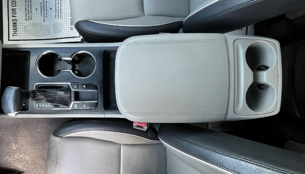 2019 Kia Sedona - $10,995